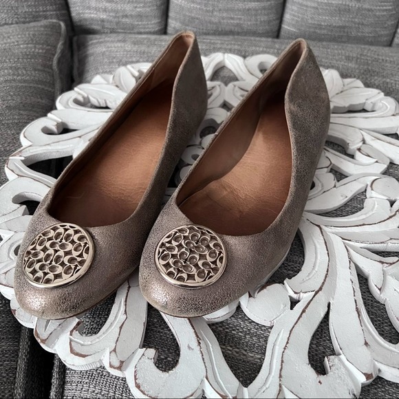 Coach Flats Shoes Women’s 8 - Picture 1 of 7